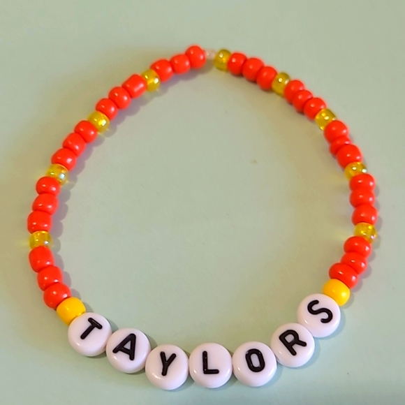 TAYLOR SWIFT BRACELETS - Handmade - Picture 3 of 5